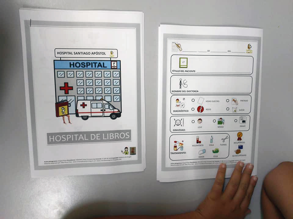 Role playing - Hospital de libros