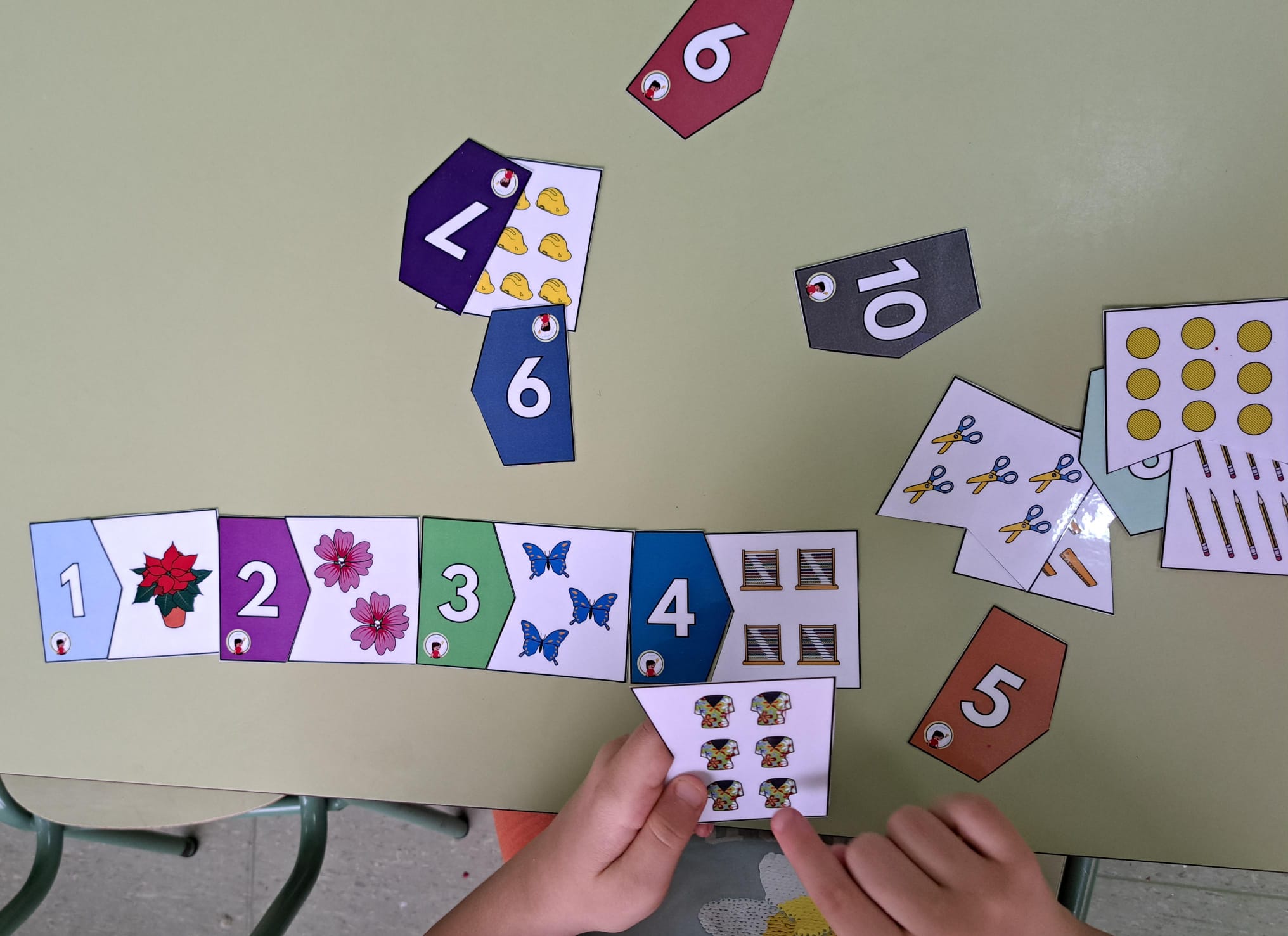 Puzzles del 1 al 10 con pictogramas